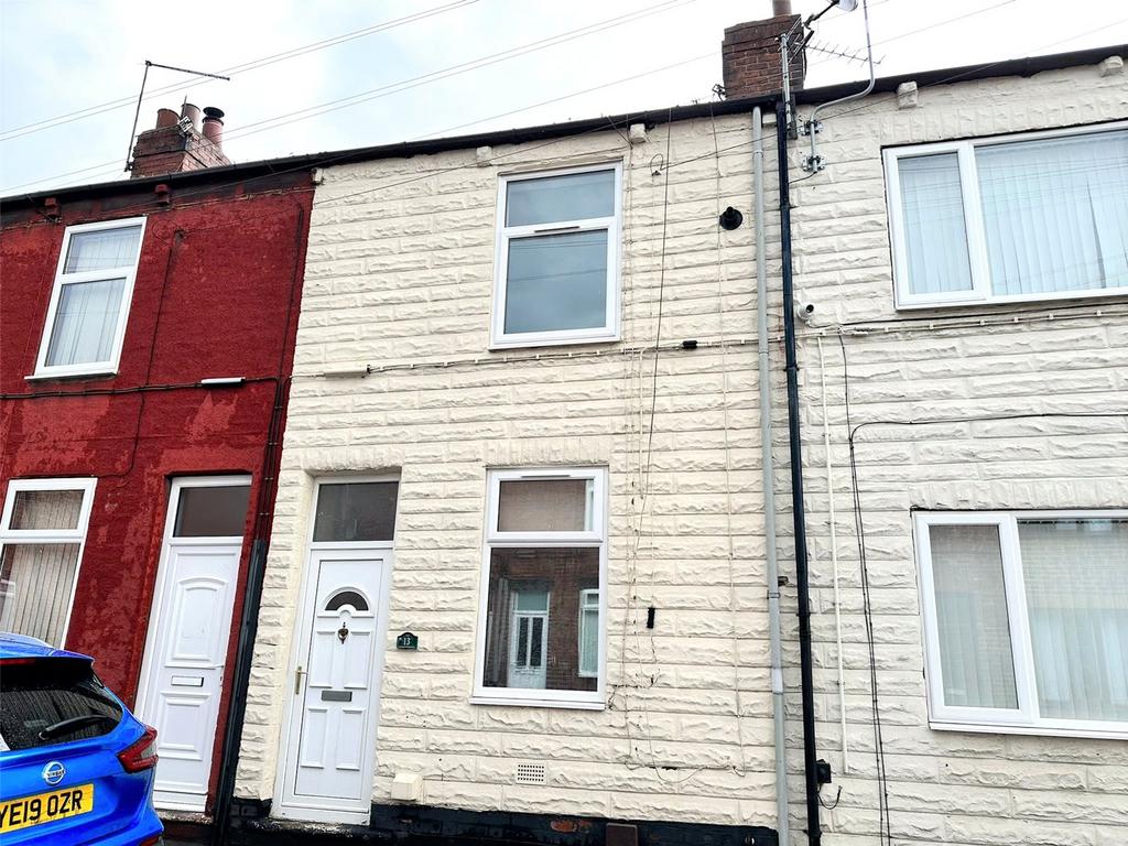 Hardwick Road, Featherstone, Pontefract, WF7 3 bed terraced house to