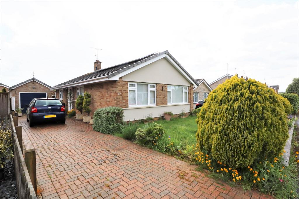 Beacon Park Road, Poole, Dorset, BH16 3 bed bungalow for sale £375,000
