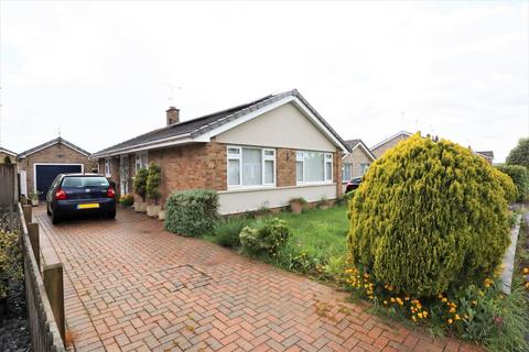 3 bedroom bungalow for sale - Beacon Park Road, Poole, Dorset, BH16