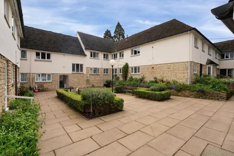 2 bedroom retirement property for sale, Torkington Gardens, Stamford, PE9