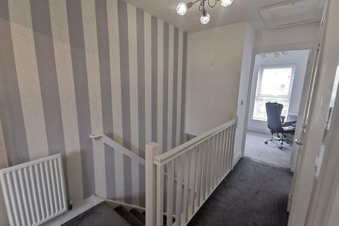 3 bedroom terraced house to rent, January Courtyard, Winters Pass, Gateshead