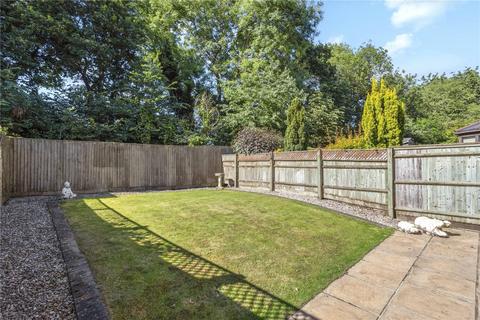 3 bedroom terraced house for sale - Hubert Day Close, Beaconsfield, Buckinghamshire, HP9