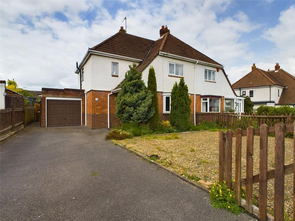 Moorfield Road, Brockworth, Gloucester, Gloucestershire, GL3 3 bed semi ...