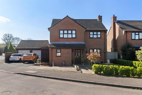 24 Bramley Close, Ledbury, HR8 2XP