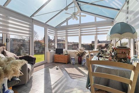 24 Bramley Close, Ledbury, HR8 2XP