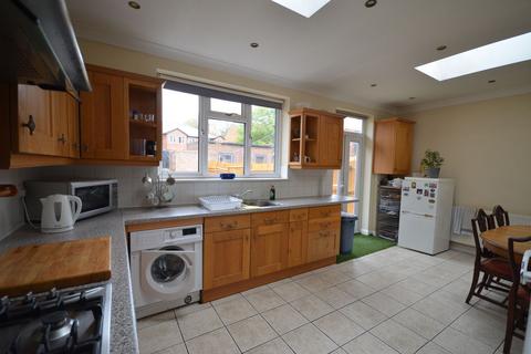 undefined, Weighton Road, Harrow Weald, HA3