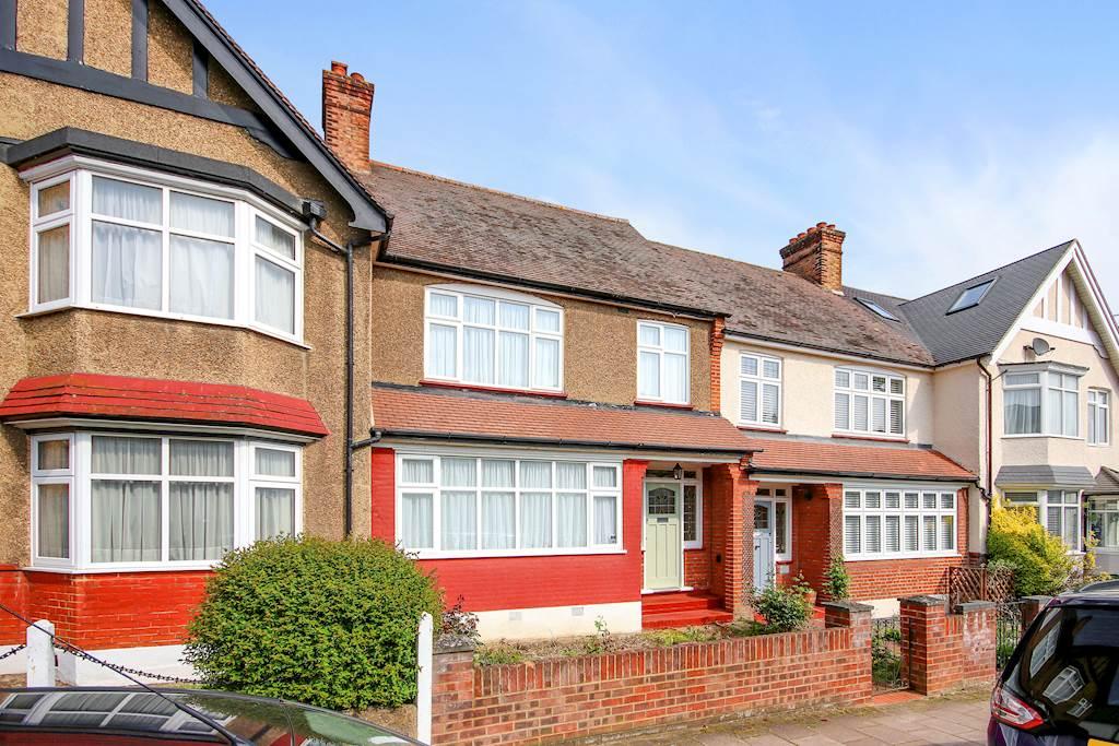 Cheviot Road, West Norwood, London, SE27 3 bed semidetached house for