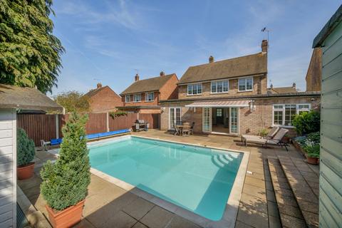 3 bedroom detached house for sale, Norwood Road, Effingham, KT24