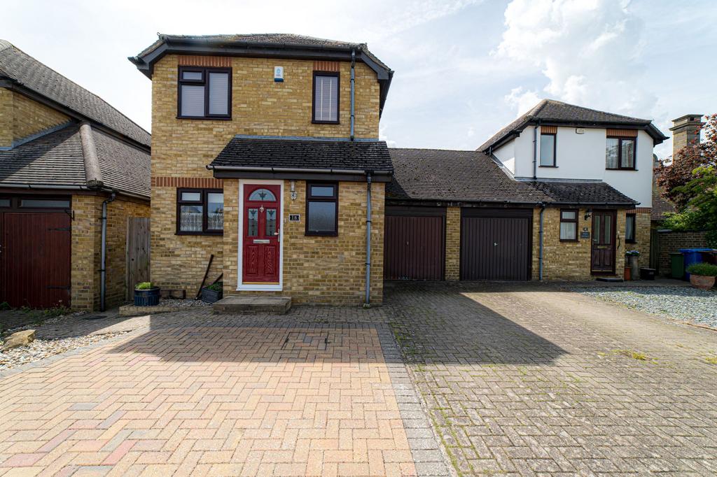 Ethelbert Road, Faversham, ME13 2 bed link detached house for sale £