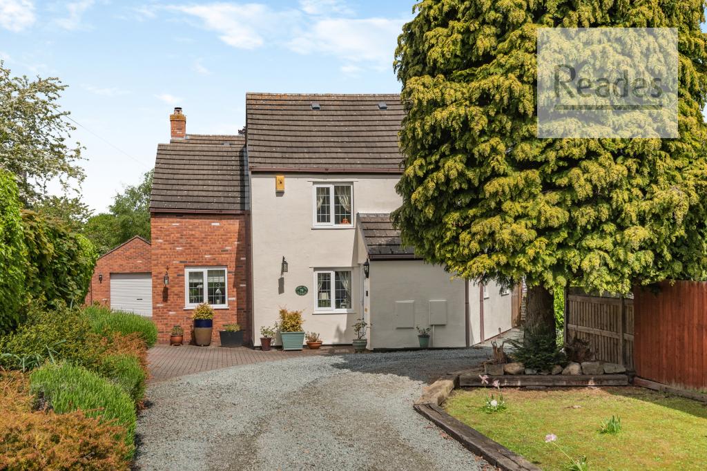 The Highway, Hawarden CH5 3 4 bed detached house for sale £500,000