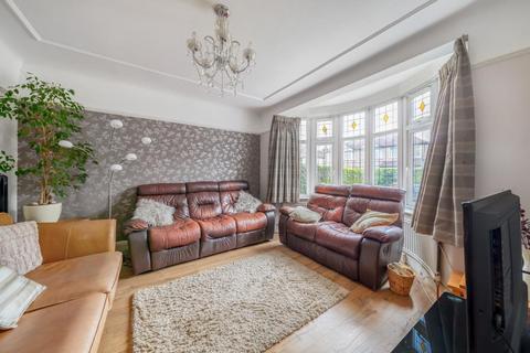 63 Drummond Drive, Stanmore, HA7 3PH