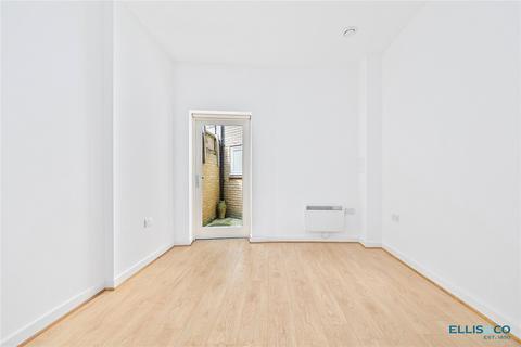 undefined, Northwold Road, London, E5