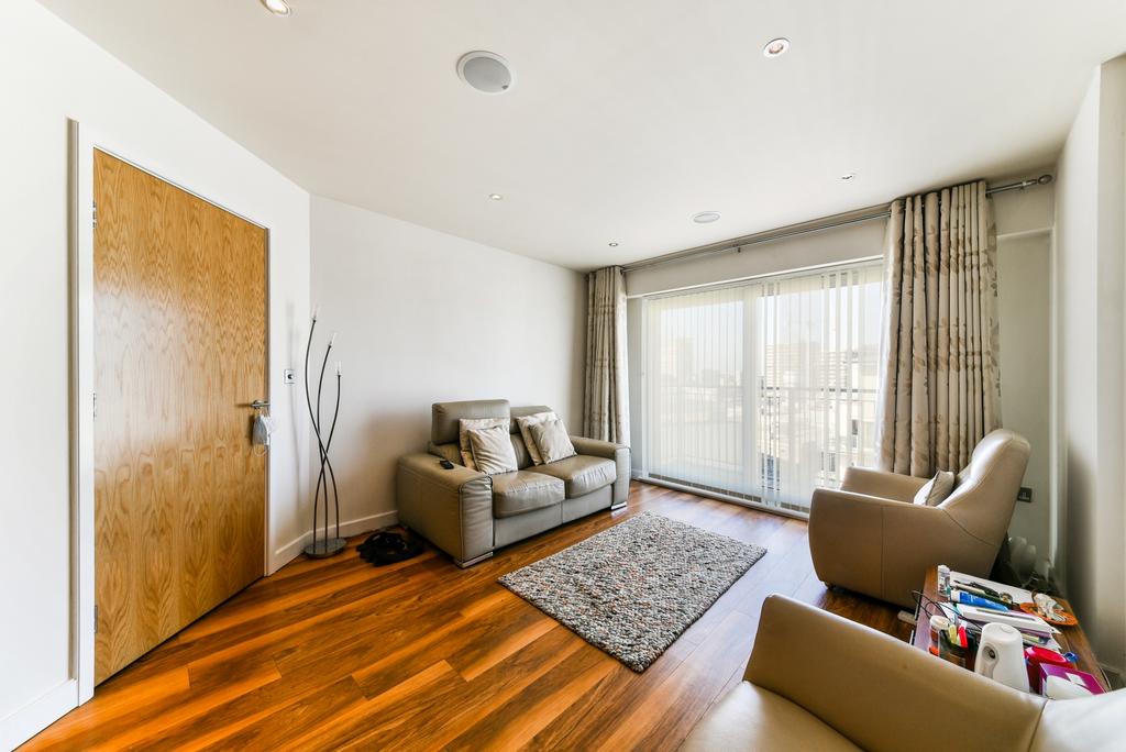 Living Area - Curtis