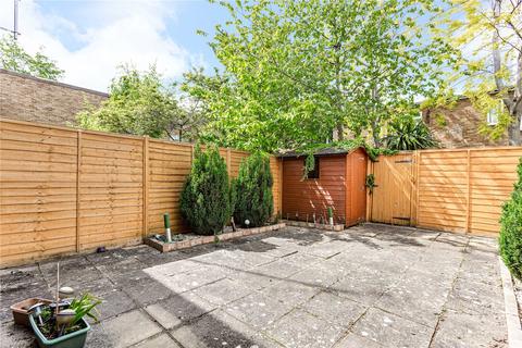7 Dunston Road, London, SW11 5QU