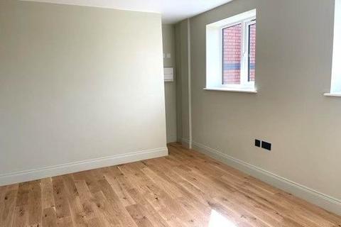 2 bedroom flat to rent, Bell Lane, Birmingham