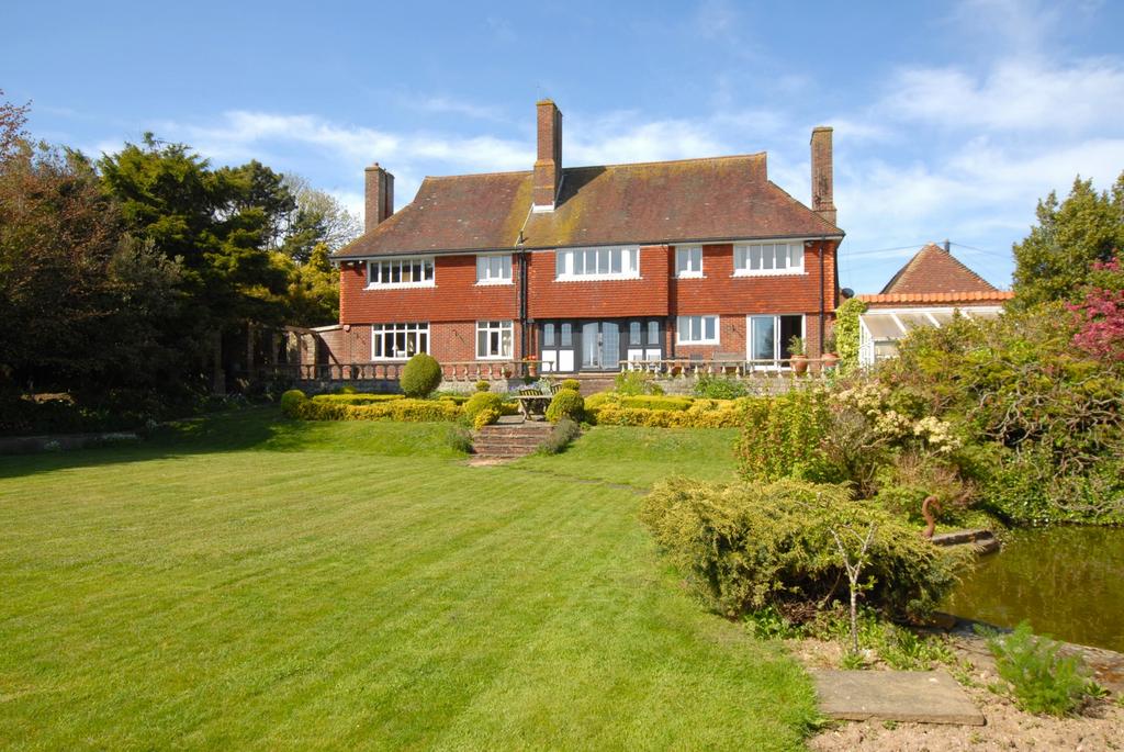 Pelham Gardens, Folkestone, CT20 5 bed detached house for sale £1,550,000