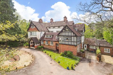 1 bedroom flat for sale, Tower Road, Hindhead, Surrey
