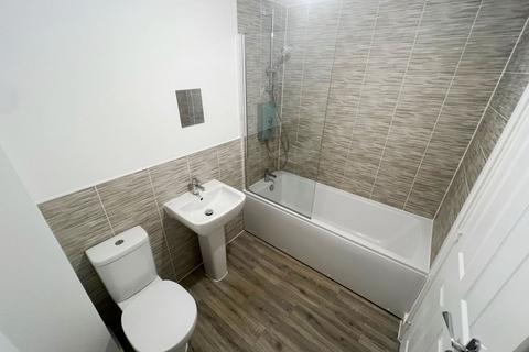 3 bedroom terraced house for sale - Ashton Way, Kingsthorpe, Northampton NN2 7AR