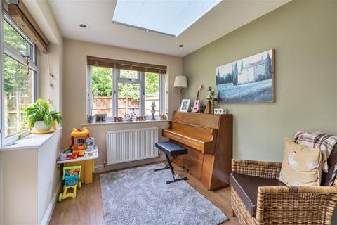 21 Appleton Avenue, The Reddings, Cheltenham, GL51 6TS
