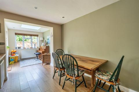 21 Appleton Avenue, The Reddings, Cheltenham, GL51 6TS