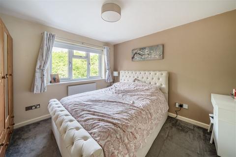 21 Appleton Avenue, The Reddings, Cheltenham, GL51 6TS