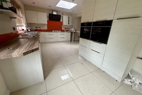 undefined, St. Marys Avenue North, Southall, Middlesex, UB2