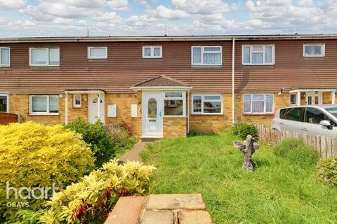 3 bedroom terraced house for sale, Daniel Close, Grays