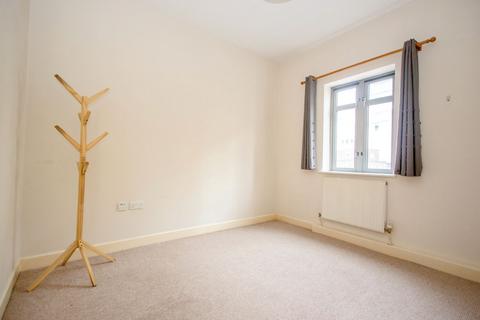 2 bedroom ground floor flat for sale - Discovery Wharf, Sutton Harbour, Plymouth, PL4 0RB