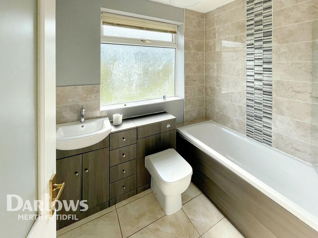 Mount Pleasant, Merthyr Vale 3 bed terraced house for sale £100,000