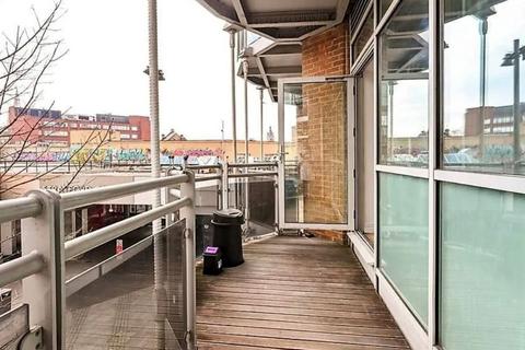13 Gerry Raffles Square, London, E15 1BG