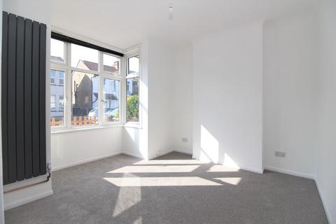 128 Dudley Road, Clacton-on-sea, CO15 3DH