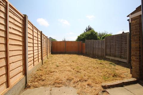 128 Dudley Road, Clacton-on-sea, CO15 3DH