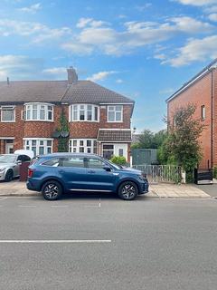 3 bedroom semi-detached house for sale, Green Lane Road, Leicester LE5