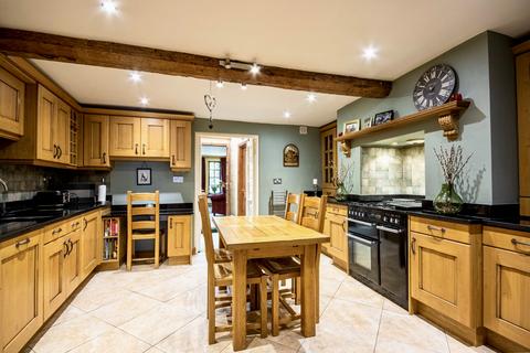 72 Bridge Street, Pershore, WR10 1AX