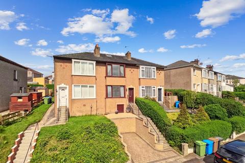 132 Randolph Drive, Clarkston, Glasgow, G76 8AU