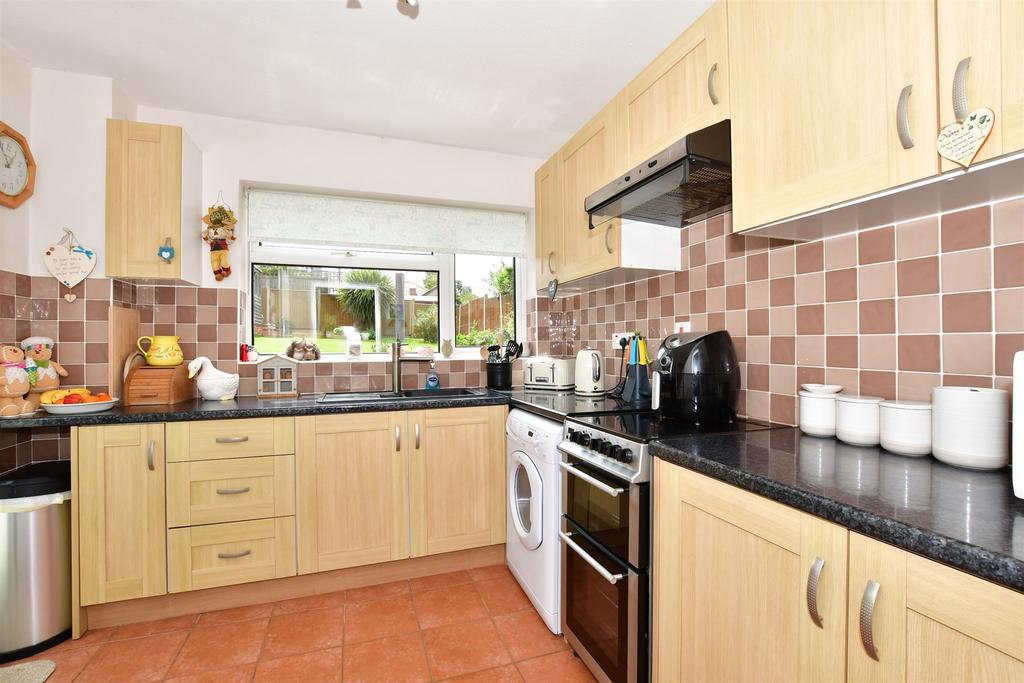 Cliff Gardens, Minster On Sea, Sheerness, Kent 3 bed semidetached
