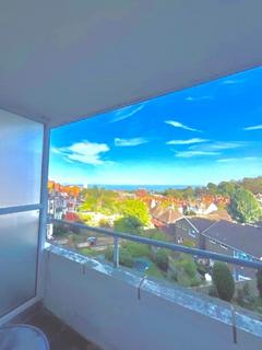 2 bedroom flat for sale, Baslow Road, Meads, Eastbourne, BN20 7UL