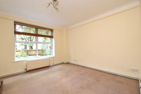 2 bedroom flat to rent, Ringers Road