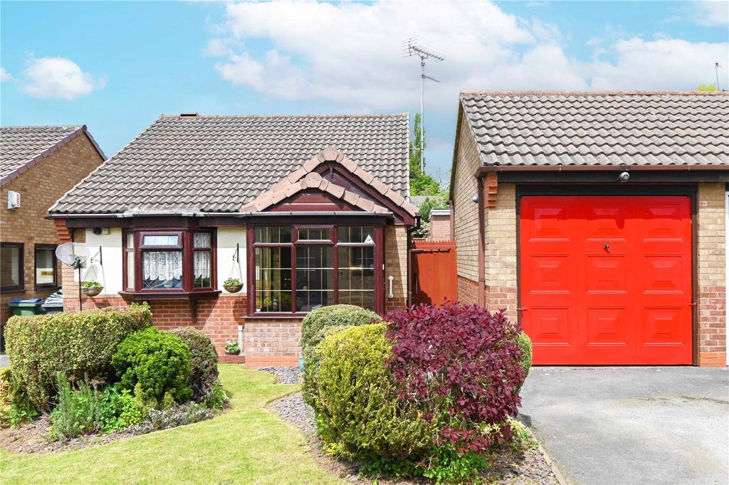 johnsons-grove-oldbury-west-midlands-b68-2-bed-bungalow-for-sale