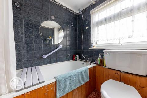 33 Parkfield, Letchworth Garden City, SG6 2QG