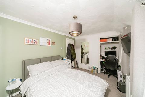 2 bedroom semi-detached house for sale, Woodside Way, Reading, Berkshire, RG2