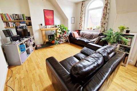 2 bedroom apartment to rent, Hope Drive, Nottingham, Nottinghamshire, NG7 1DL