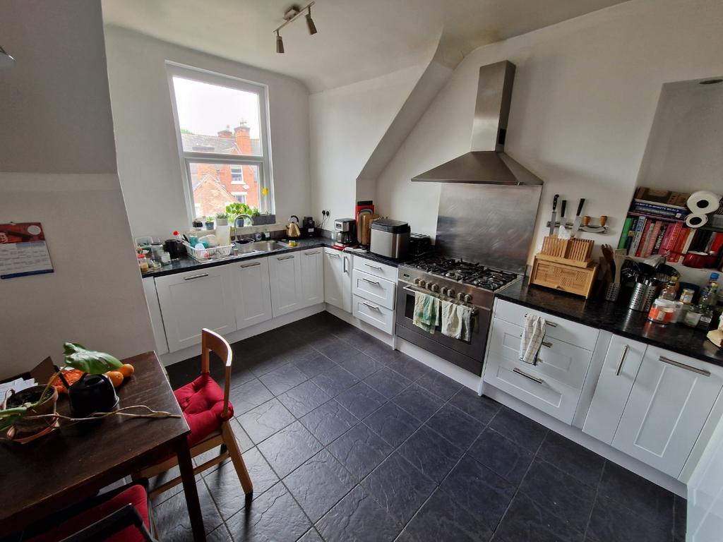 Apartment in Nottingham, The Park - View 6