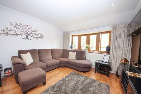 22 Ford Close, Ashford, TW15 3SB