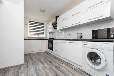7 Hansard Close, Norwich, NR3 2LY