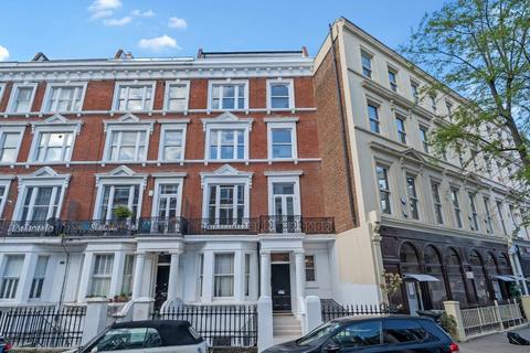 2 bedroom flat for sale, Maclise Road, London