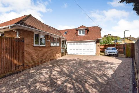 4 bedroom detached house for sale, Frys Lane, Hampshire GU46