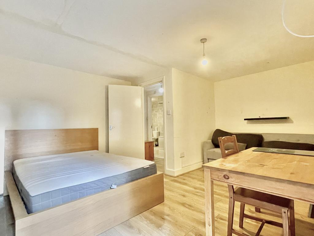 1 bedroom flat to rent