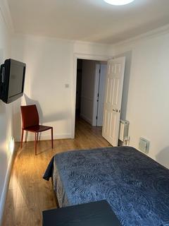 2 bedroom apartment to rent, Little Britain, London, EC1A