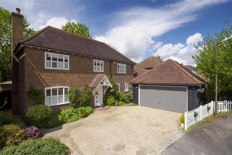 4 bedroom detached house for sale, Downlands, Harrietsham